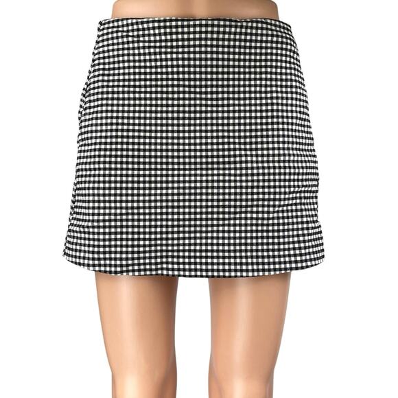 Urban Outfitters Black White Gingham Checkered Pocket A Line Mini Skirt Size S - Picture 1 of 5
